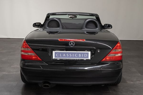 Mercedes-Benz SLK 200