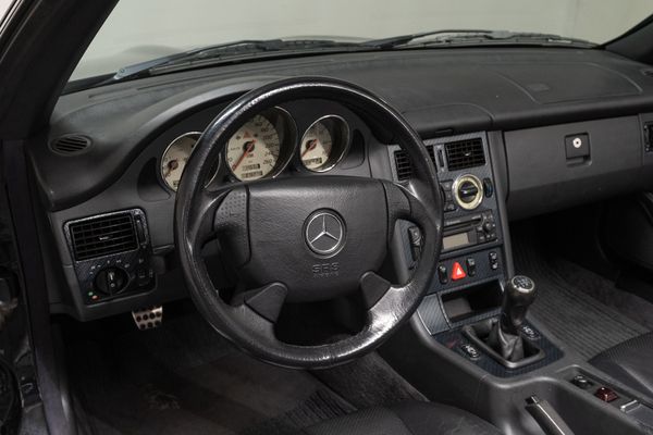 Mercedes-Benz SLK 200