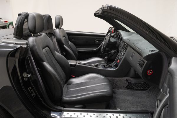 Mercedes-Benz SLK 200