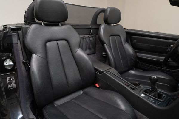 Mercedes-Benz SLK 200