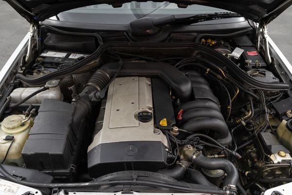 Mercedes-Benz E 320 Cabriolet (R129)