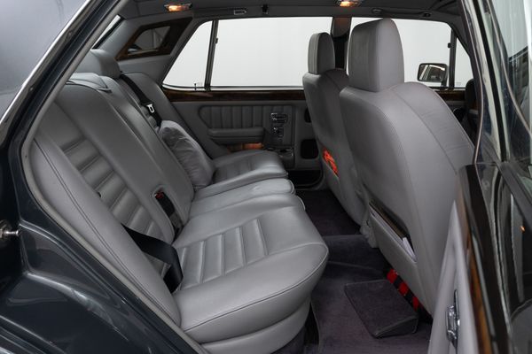 Bentley Brooklands (RHD)