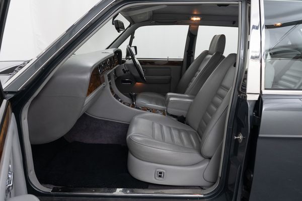 Bentley Brooklands (RHD)