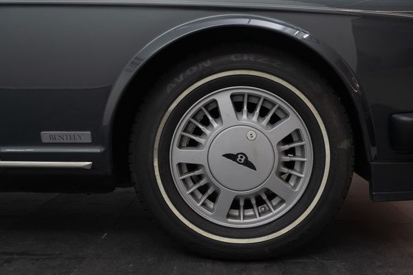 Bentley Brooklands (RHD)