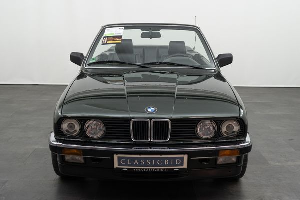 BMW 325iA Cabriolet