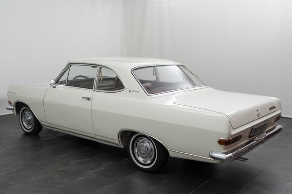 Opel Rekord A Coupé 1700 S
