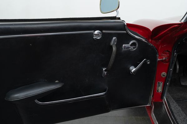 Mercedes-Benz 230 SL