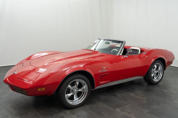 Chevrolet Corvette C3 Stingray Cabriolet