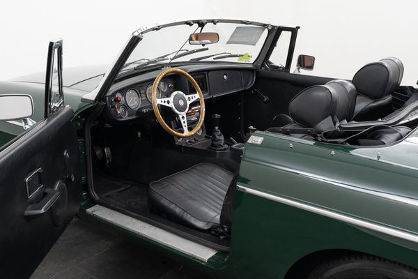 Leyland MGB MK III (LHD)