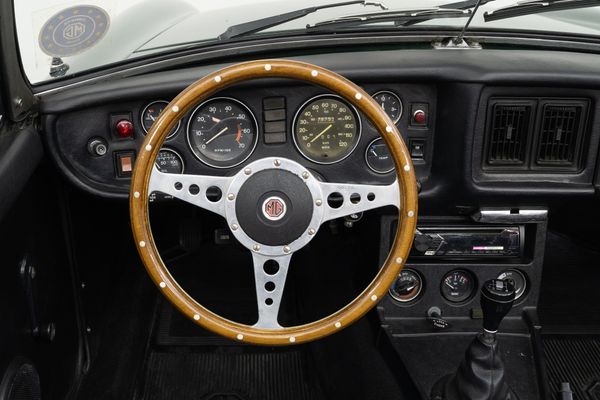 Leyland MGB MK III (LHD)