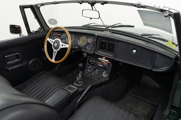 Leyland MGB MK III (LHD)