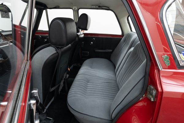 Alfa Romeo Giulia Super 1600