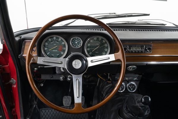 Alfa Romeo Giulia Super 1600