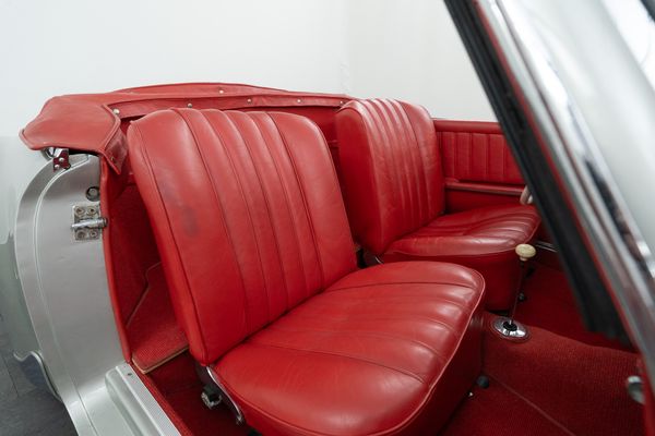 Mercedes-Benz 190 SL