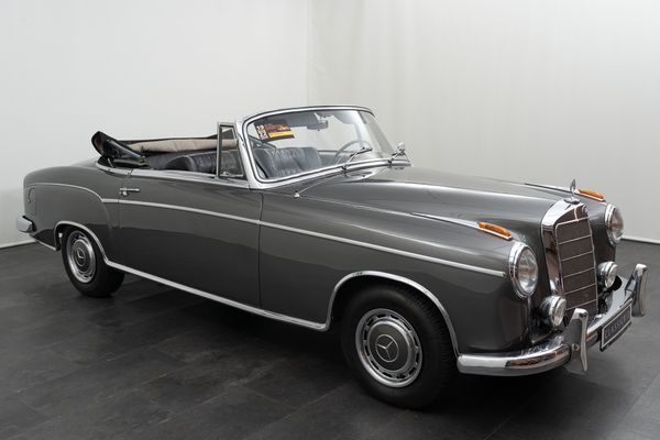 Mercedes-Benz 220S Ponton Cabrio