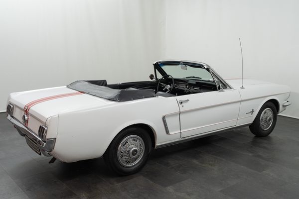 Ford Mustang Cabrio