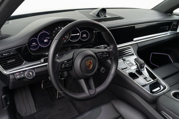 Porsche Panamera Sport Turismo 4 S E-Hybrid