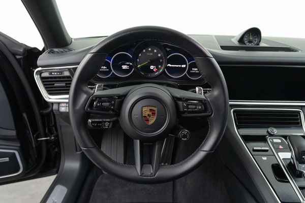 Porsche Panamera Sport Turismo 4 S E-Hybrid