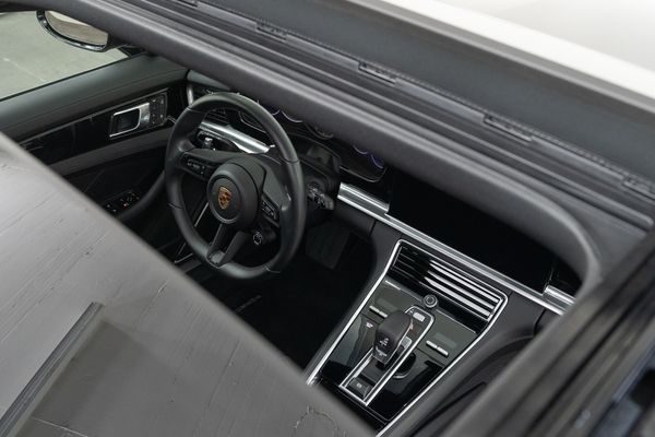 Porsche Panamera Sport Turismo 4 S E-Hybrid