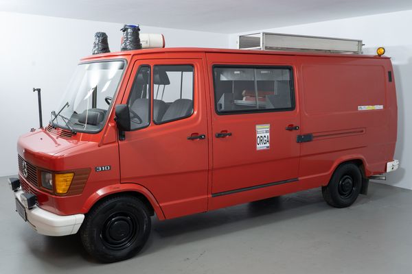 Daimler-Benz 310 602  Feuerwehrfahrzeug