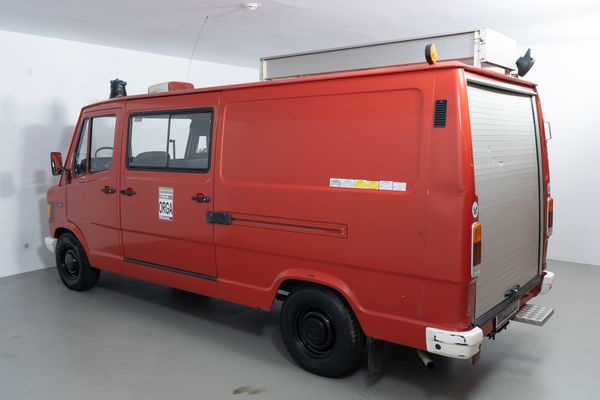 Daimler-Benz 310 602  Feuerwehrfahrzeug