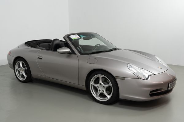 Porsche 911 Carrera Cabriolet
