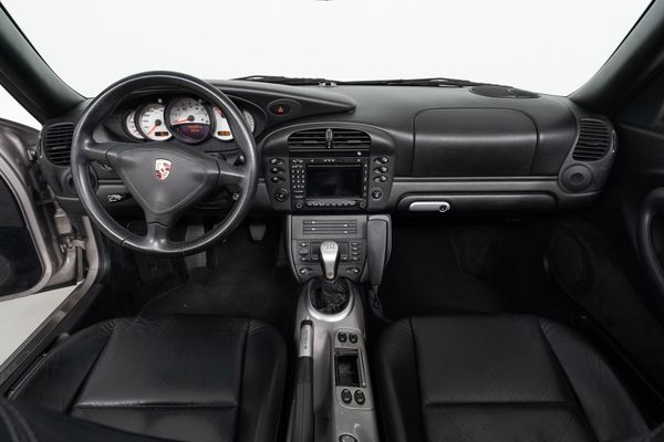 Porsche 911 Carrera Cabriolet