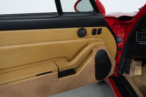 Porsche 911 Carrera 2 Cabriolet (993)