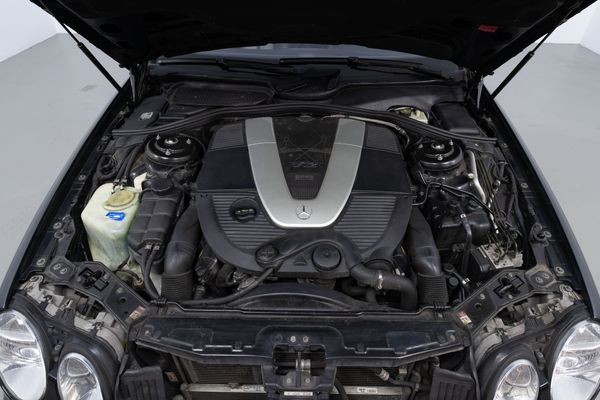 Mercedes-Benz CL 600