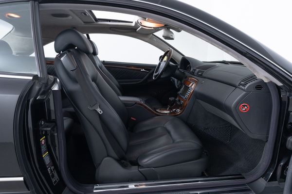 Mercedes-Benz CL 600