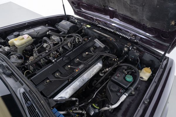 Jaguar XJ 40