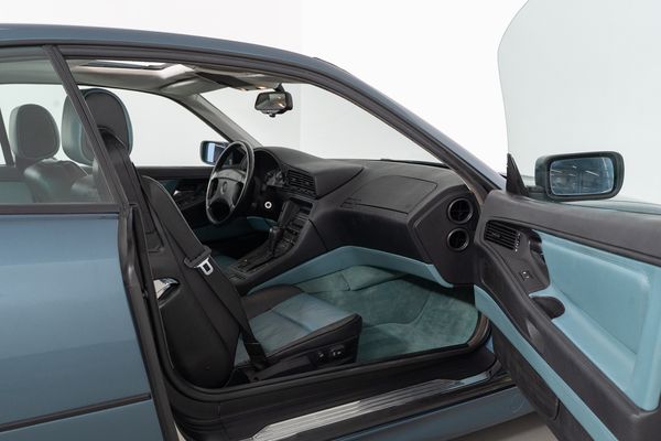 BMW 850 CI A