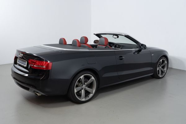 Audi A5 Cabriolet 2.7 TDI “S line”