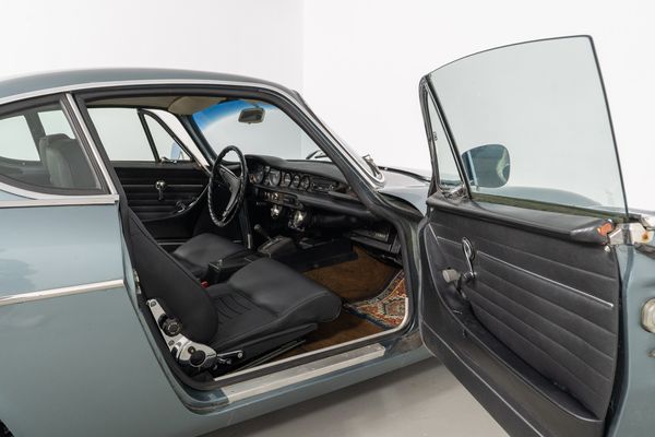 Volvo P 1800