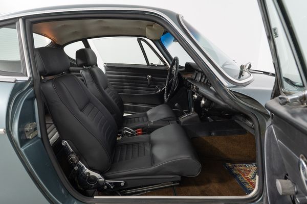 Volvo P 1800