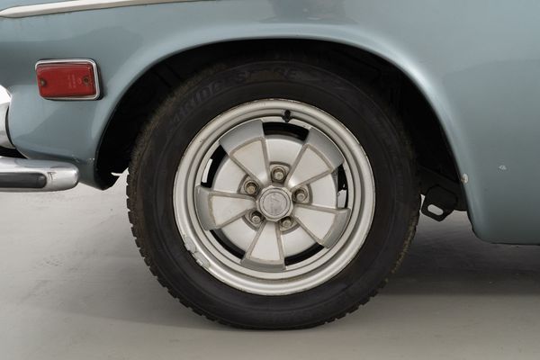 Volvo P 1800