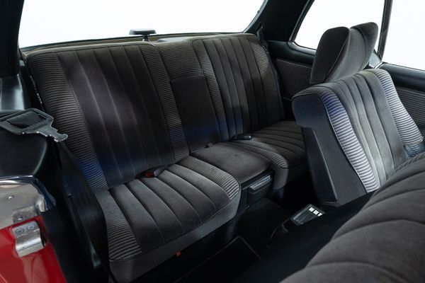 Mercedes-Benz 230 C (C 123)