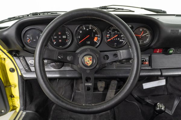 Porsche 911 RSR