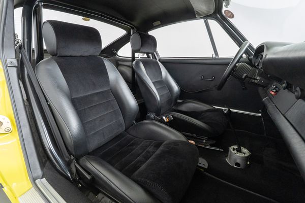 Porsche 911 RSR