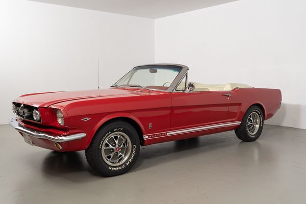 Ford Mustang Convertible A-Code 289 V8