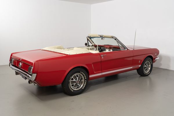 Ford Mustang Convertible A-Code 289 V8