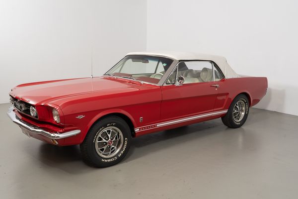 Ford Mustang Convertible A-Code 289 V8