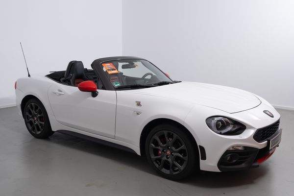 Abarth 124 Spider