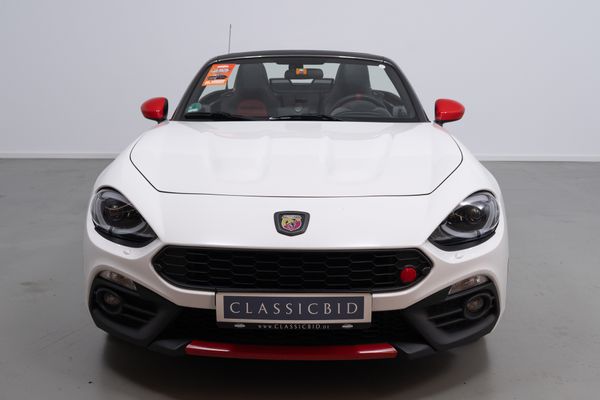 Abarth 124 Spider