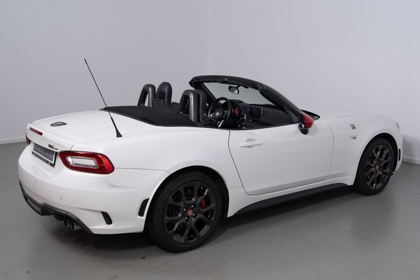 Abarth 124 Spider