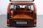 Volkswagen T2b Champagne Edition