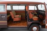 Volkswagen T2b Champagne Edition