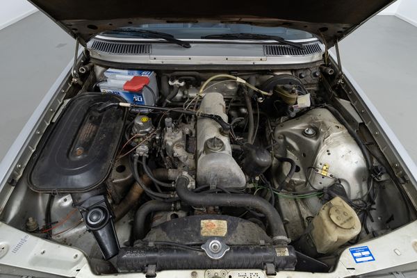 Mercedes-Benz 230 C (C 123)