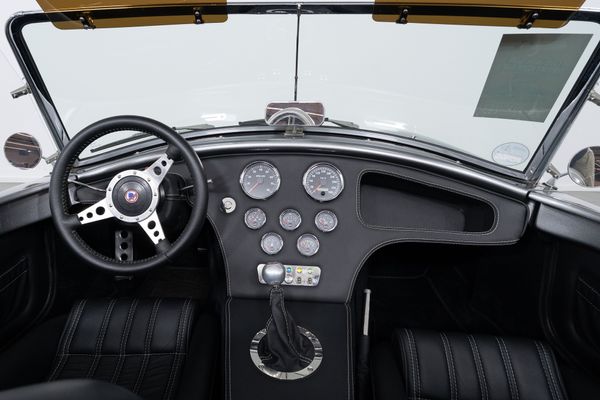 Dax Tojeiro 427 Cobra “Street Edition”