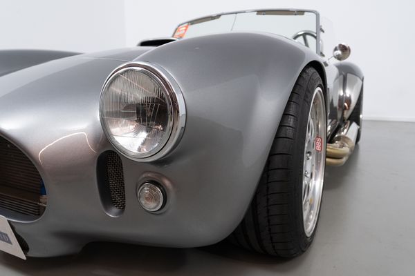 Dax Tojeiro 427 Cobra “Street Edition”